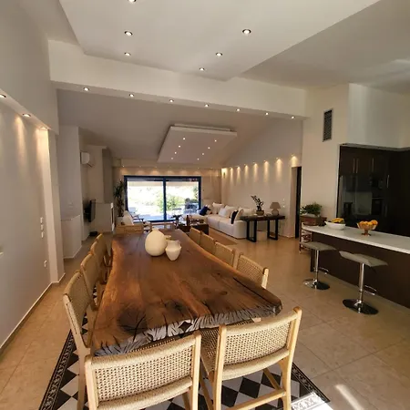 Solaris Villa *